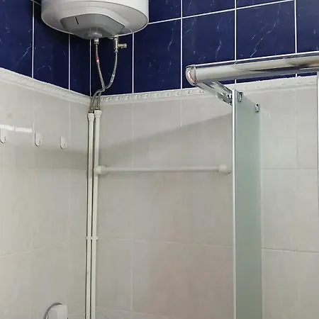 City Center Studio Apartment *